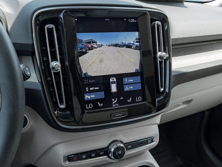 2022 Volvo XC40 Inscription-12