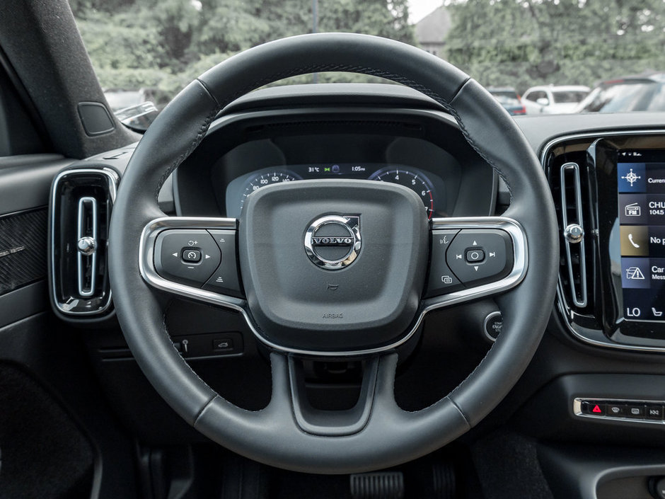 2022 Volvo XC40 Inscription-7