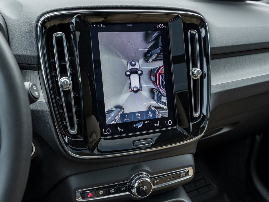 2022 Volvo XC40 Inscription-13