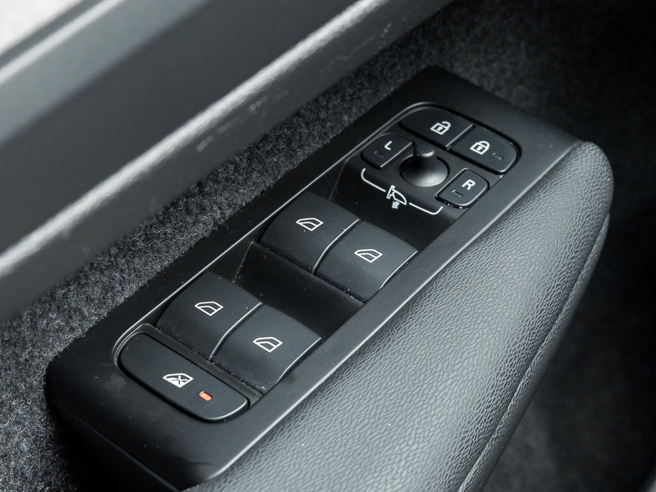 2022 Volvo XC40 Inscription-15