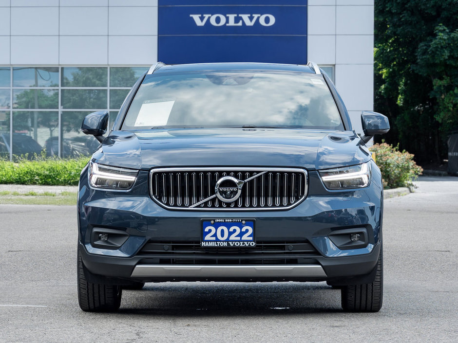 2022 Volvo XC40 Inscription-1