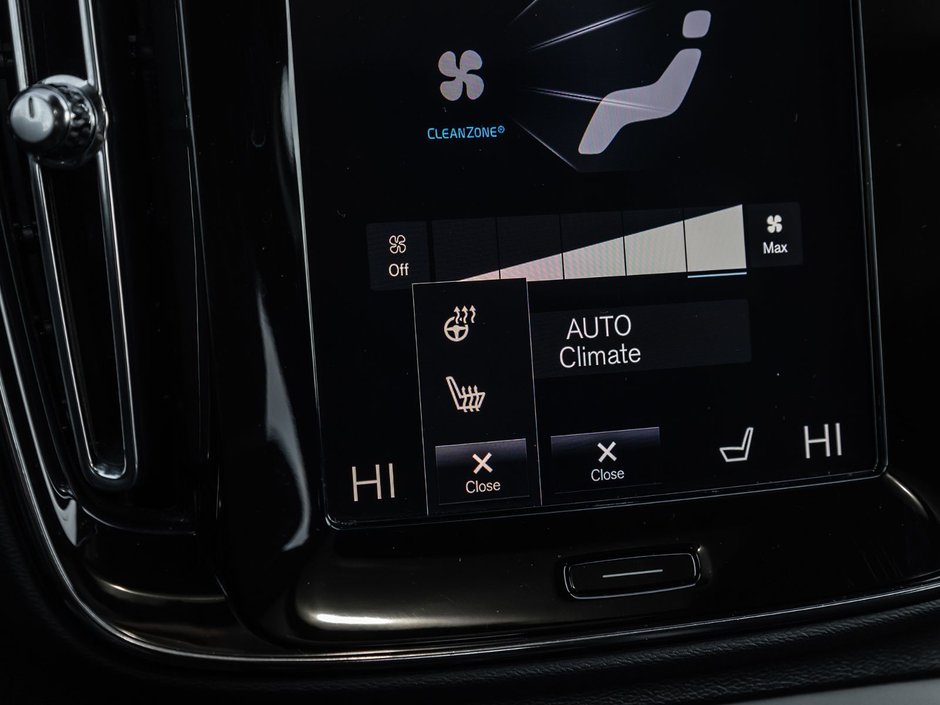 2022 Volvo XC40 R-Design-21