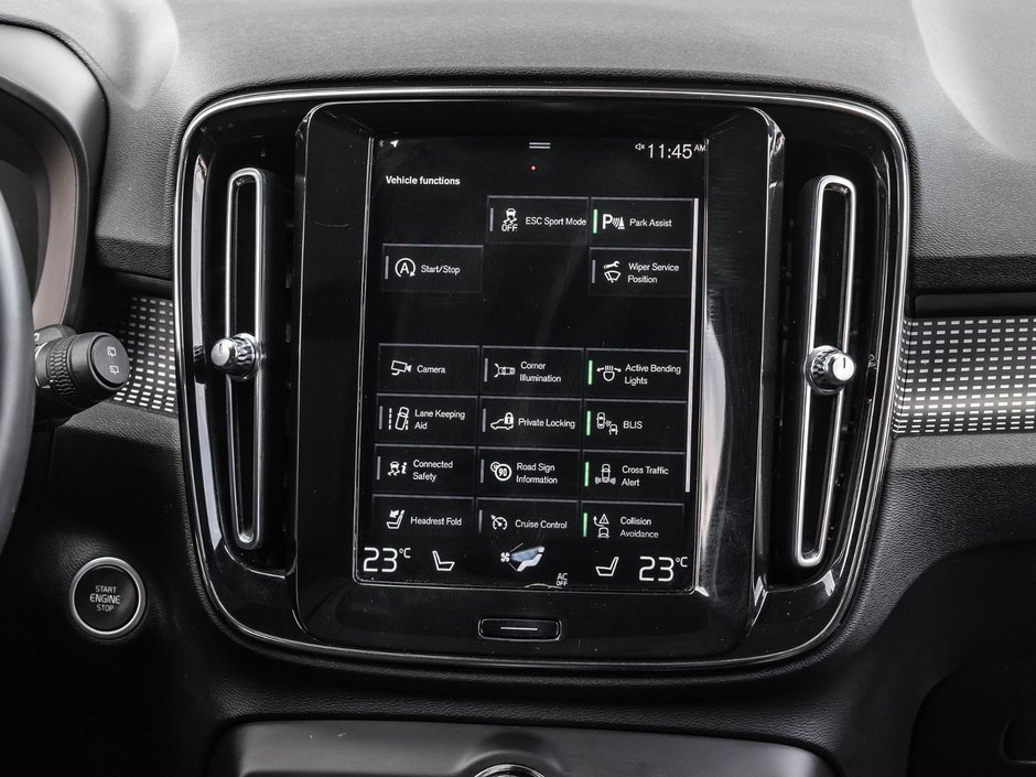 2022 Volvo XC40 R-Design-27