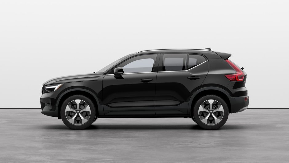 2025 Volvo XC40 Plus Bright Theme-5