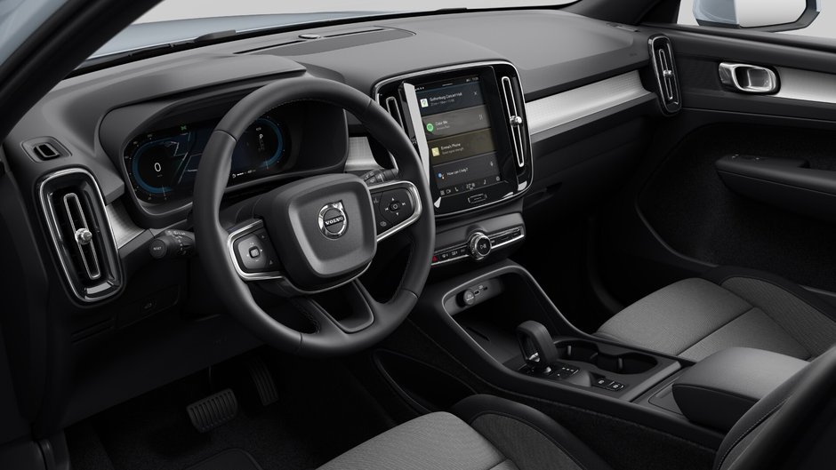 2025 Volvo XC40 Core Bright Theme-7