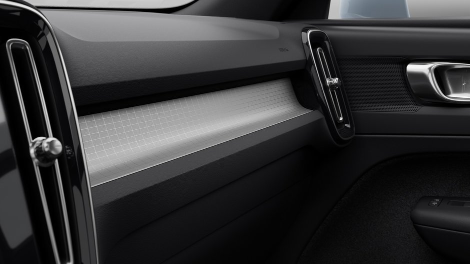 2025 Volvo XC40 Core Bright Theme-6