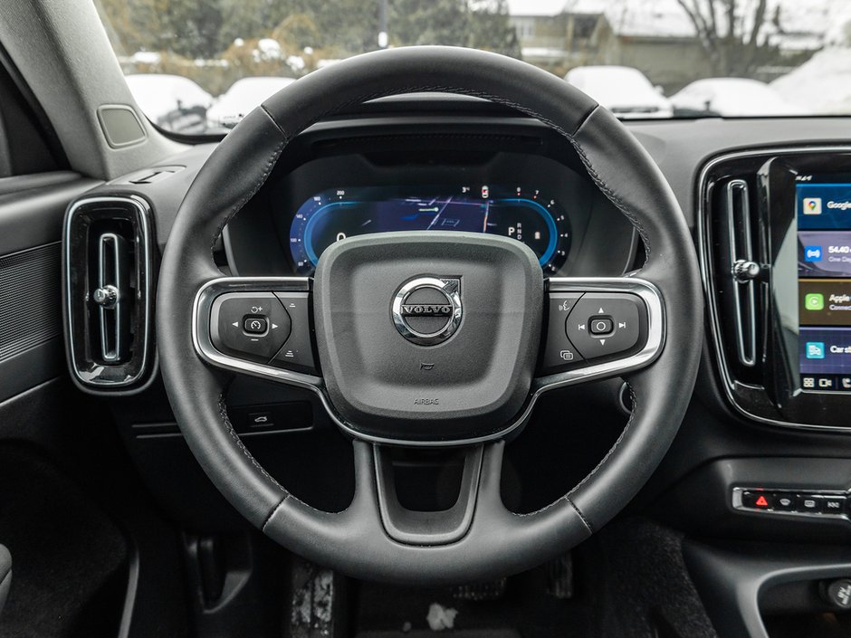 2025 Volvo XC40 Core Bright Theme-7