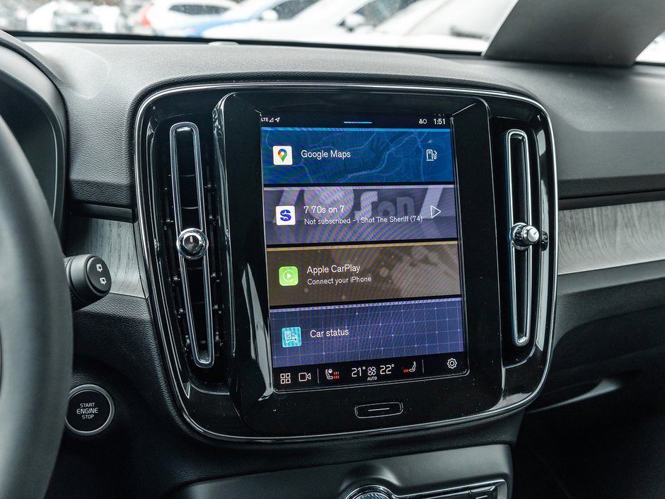 2025 Volvo XC40 Core Bright Theme-20