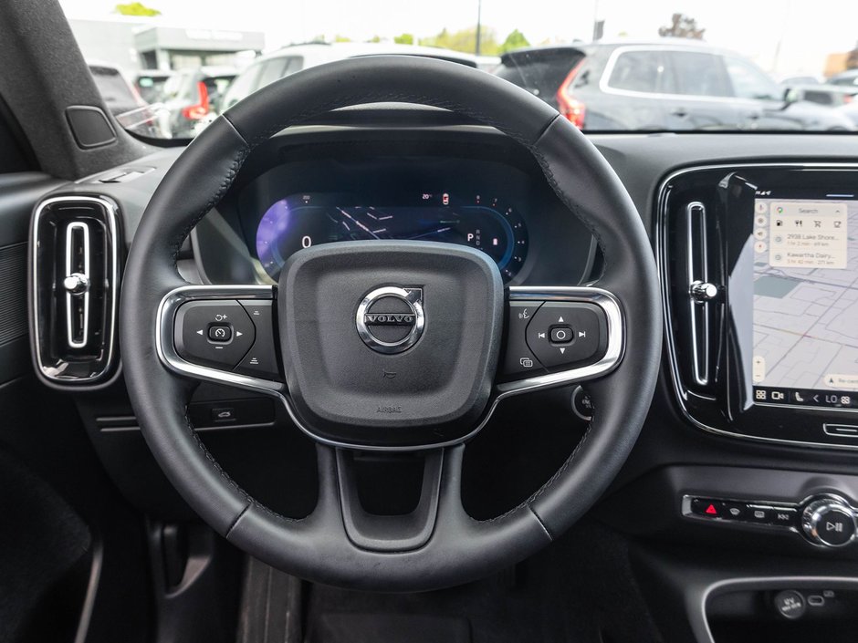 2025 Volvo XC40 Core Bright Theme-9