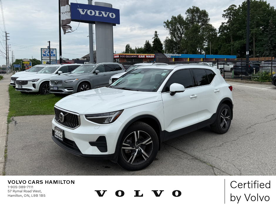 2025 Volvo XC40 Core Bright Theme-0