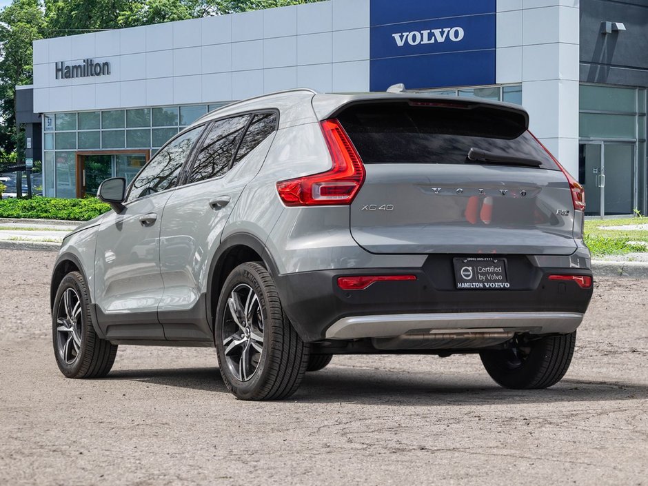 2025 Volvo XC40 Core Bright Theme-4