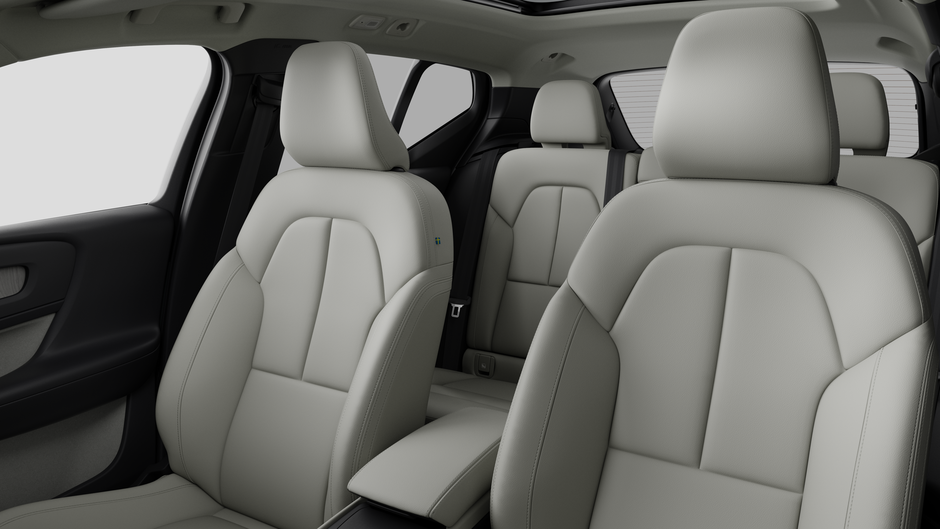 2026 Volvo XC40 Plus Dark Theme-11