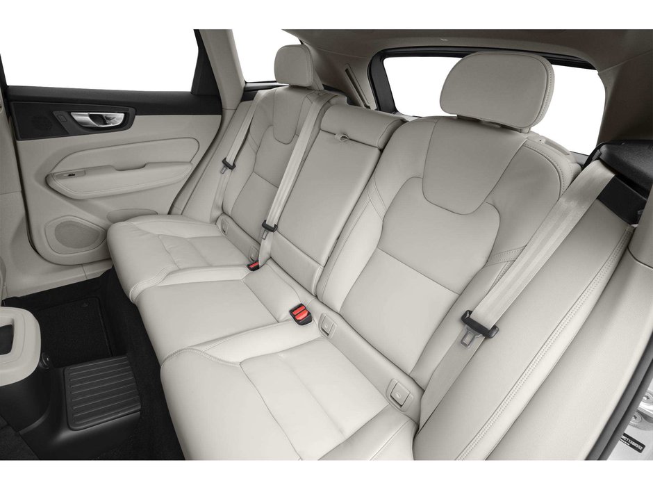 2027 Volvo XC60 Plug-In Hybrid Ultra Dark Theme-7