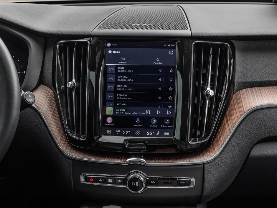 2022 Volvo XC60 Recharge Inscription Expression-30