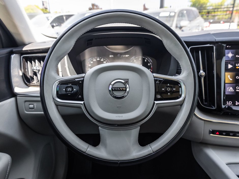 2019 Volvo XC60 Inscription-8