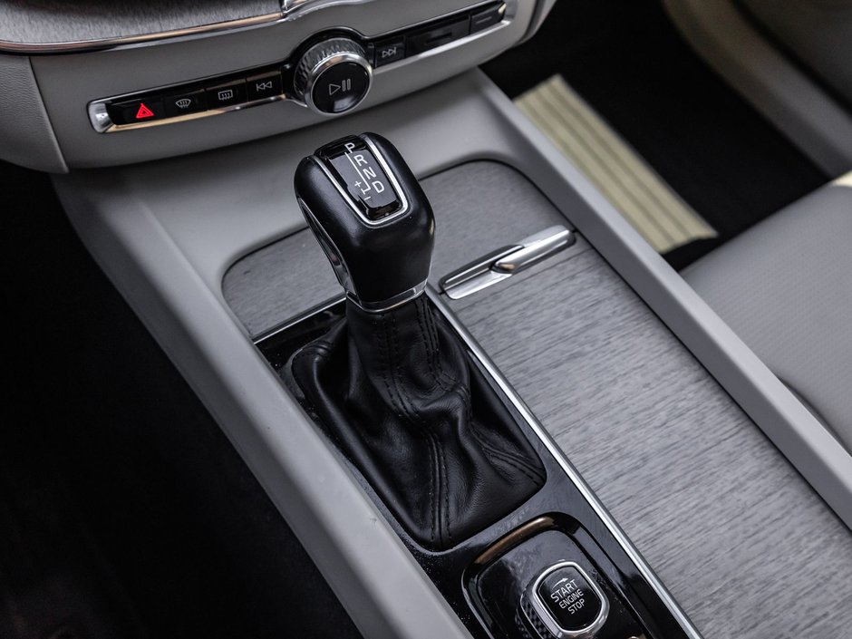 2019 Volvo XC60 Inscription-14