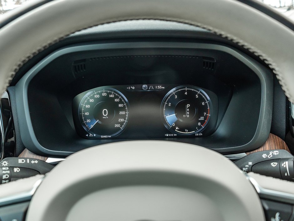 2021 Volvo XC60 Momentum-10