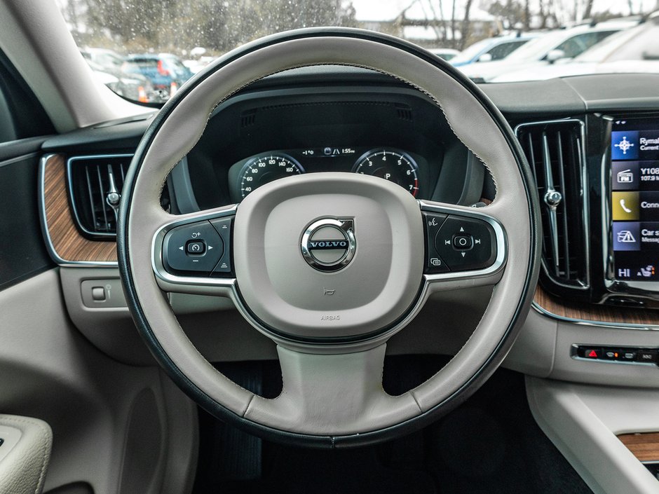 2021 Volvo XC60 Momentum-8