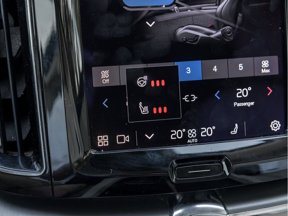2022 Volvo XC60 Momentum-19
