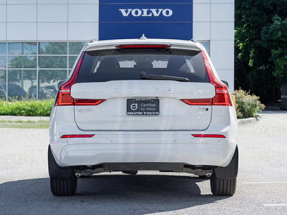 2022 Volvo XC60 Momentum-5
