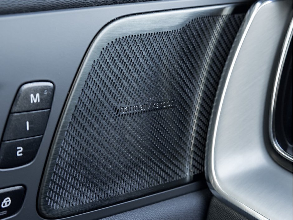 2022 Volvo XC60 Momentum-15