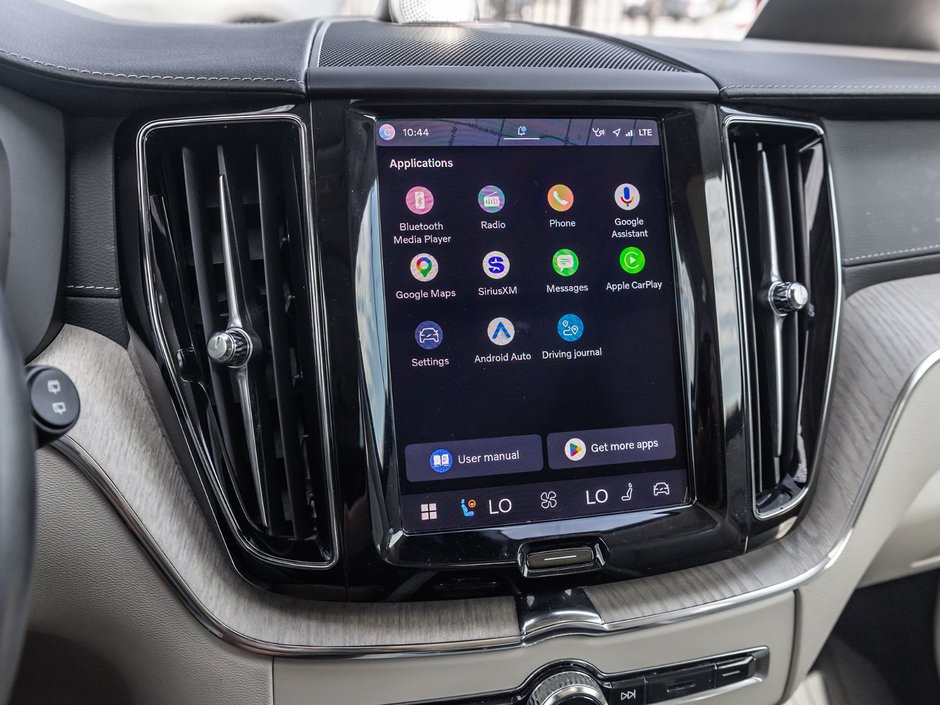 2022 Volvo XC60 Inscription-22
