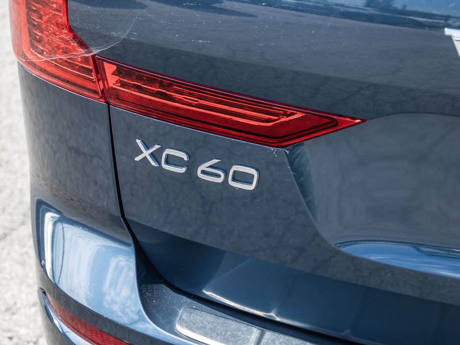 2022 Volvo XC60 Inscription-3