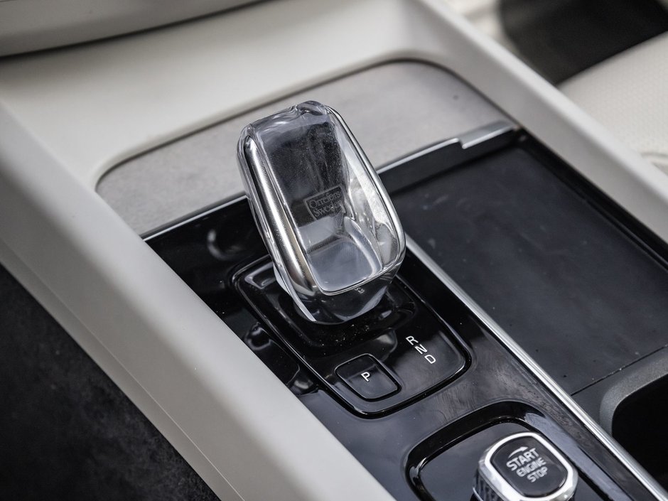 2022 Volvo XC60 Inscription-19