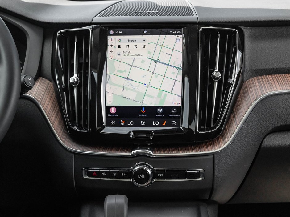 2022 Volvo XC60 Momentum-29