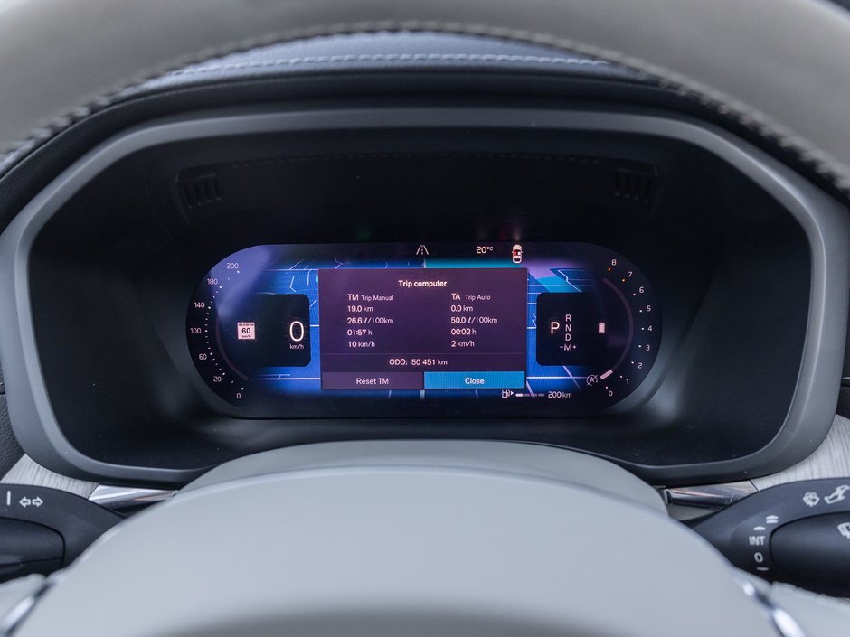 2023 Volvo XC60 Ultimate Bright Theme-13