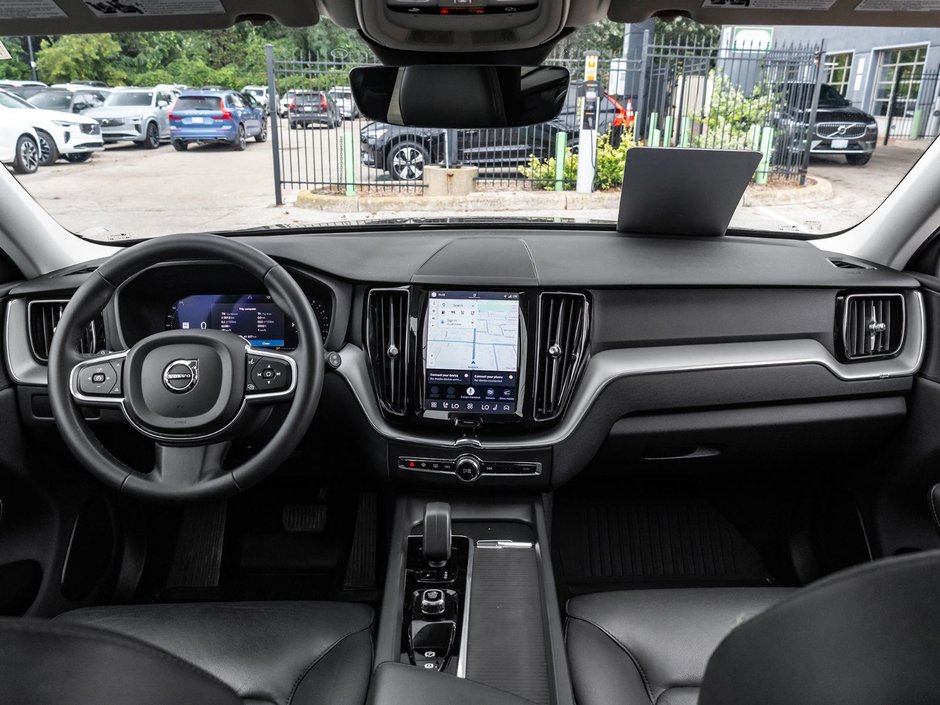 2023 Volvo XC60 Core-23