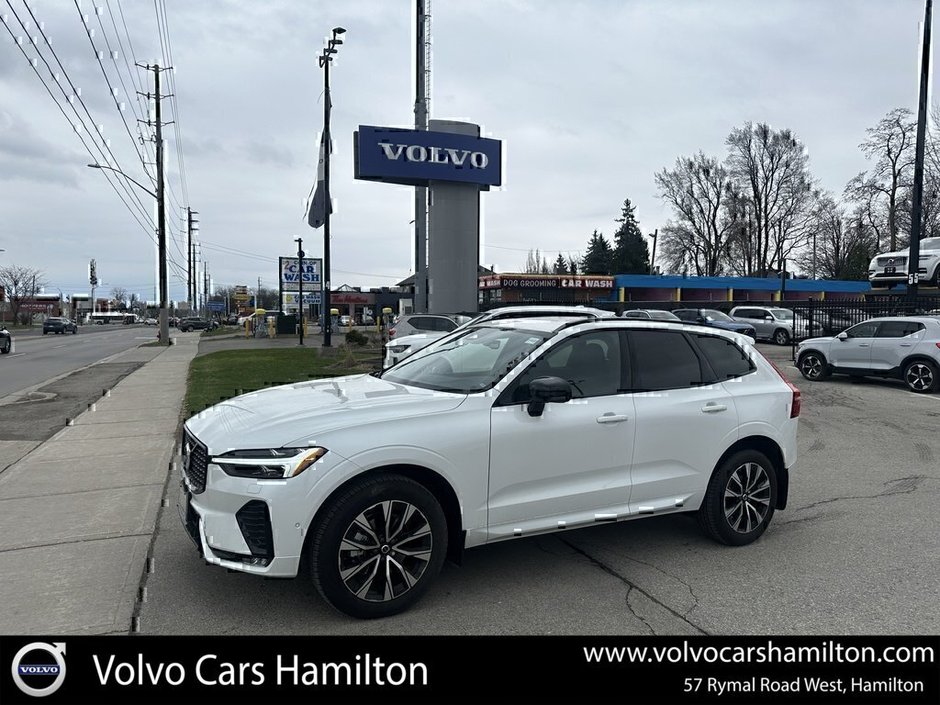 2025 Volvo XC60 Plus Dark Theme-0