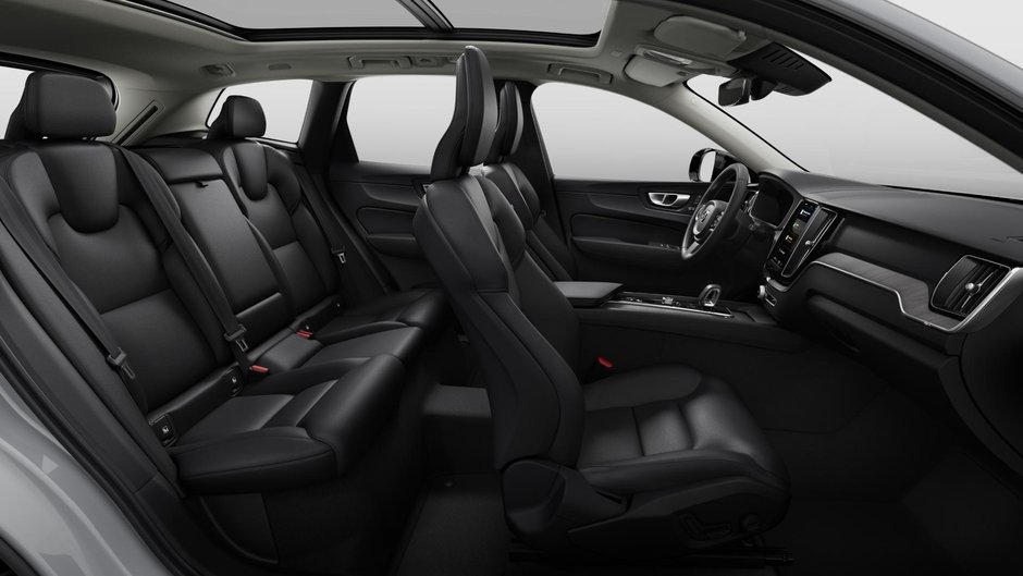 2025 Volvo XC60 Plus Dark Theme-10