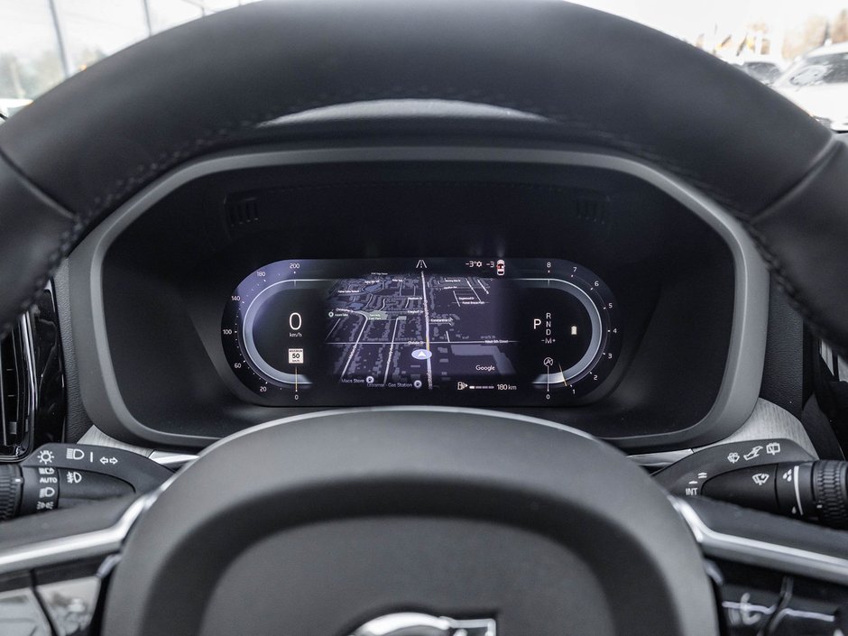 2025 Volvo XC60 Plus Dark Theme-11