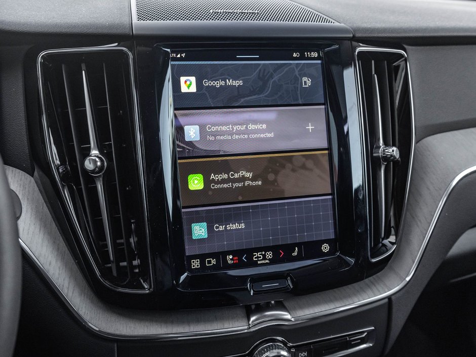 2025 Volvo XC60 Plus Dark Theme-21