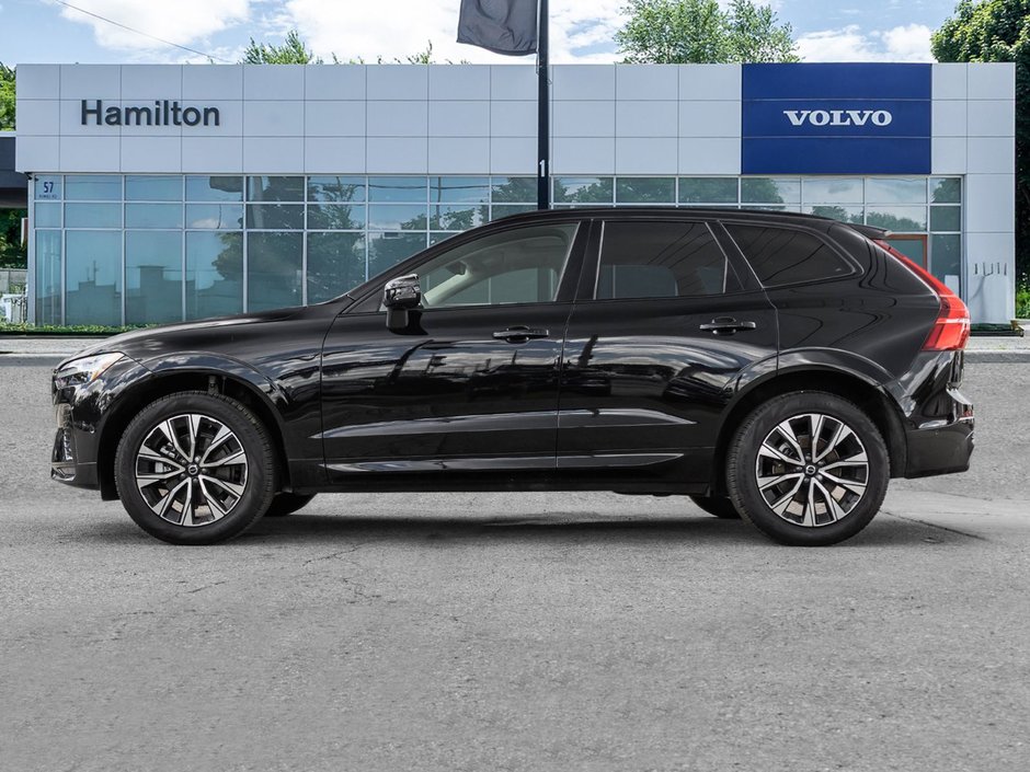 2025 Volvo XC60 Plus Dark Theme-2