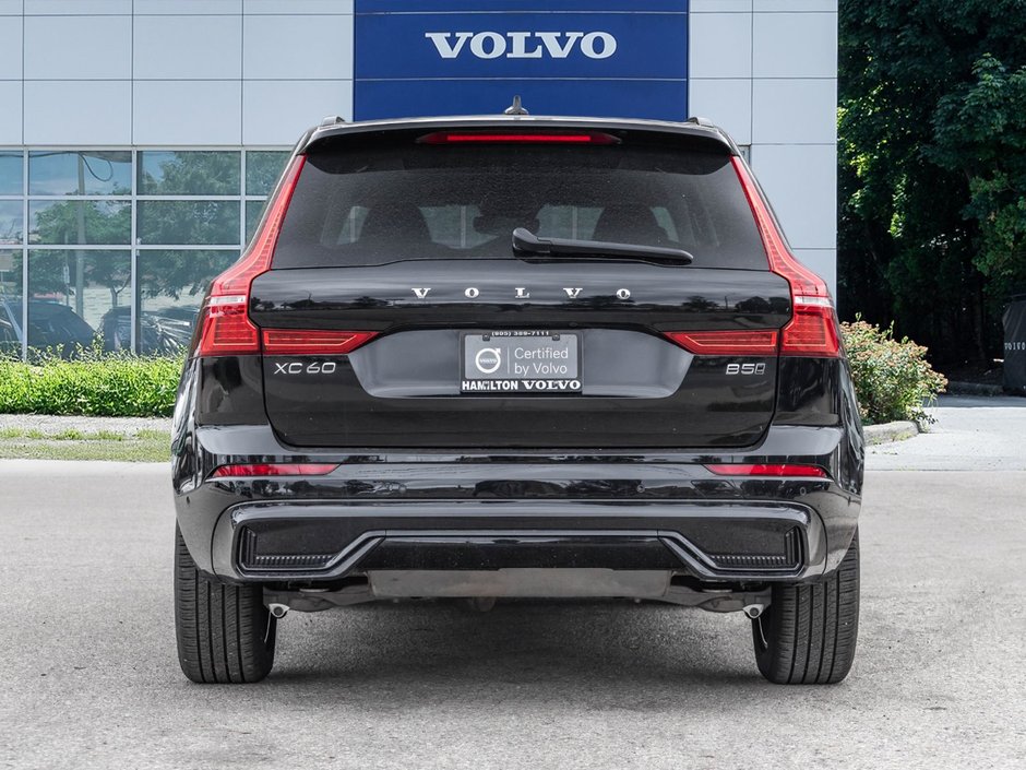 2025 Volvo XC60 Plus Dark Theme-6