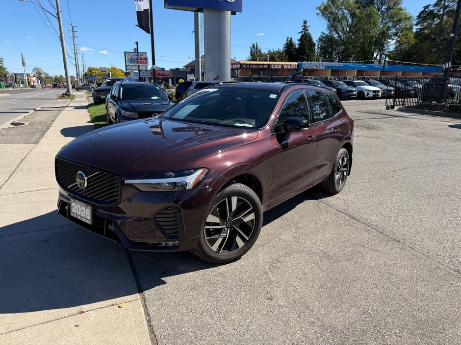 2026 Volvo XC60 Plus Dark Theme-1