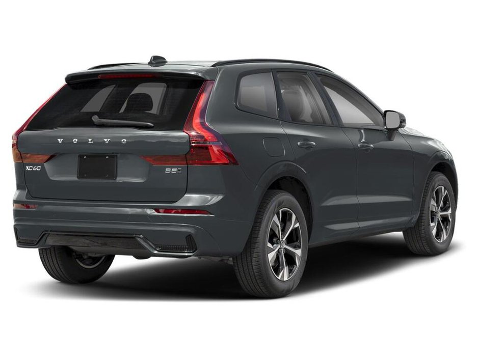 2026 Volvo XC60 Plus Dark Theme-7