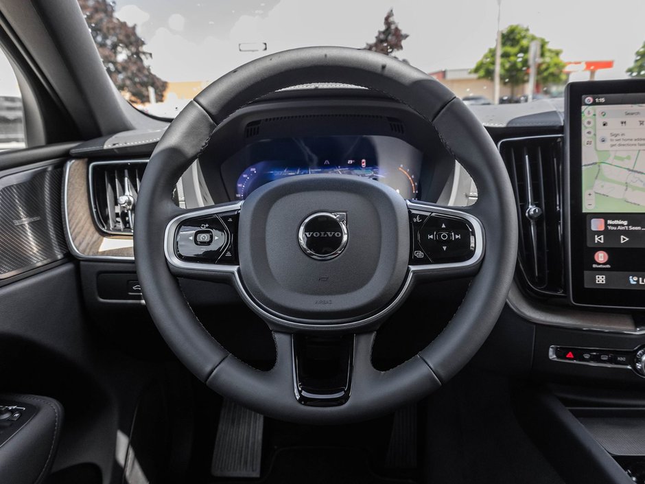 2026 Volvo XC60 Ultra Dark Theme-6