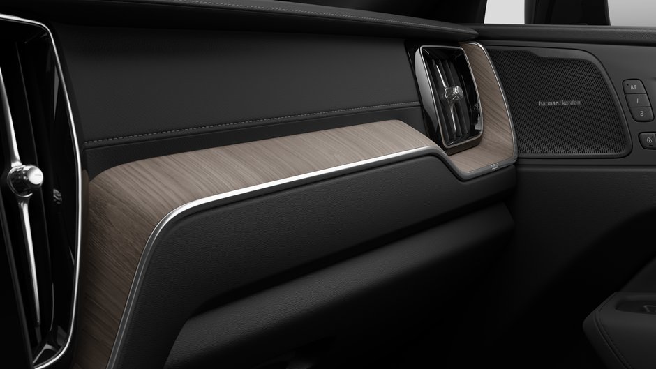 2027 Volvo XC60 Ultra Dark Theme-8
