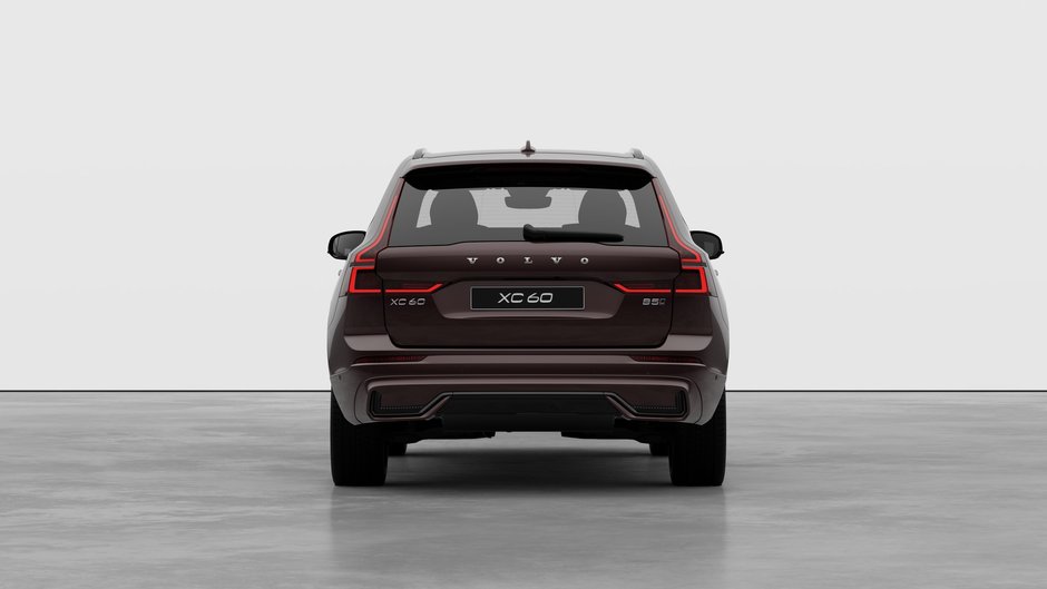 2027 Volvo XC60 Ultra Dark Theme-5