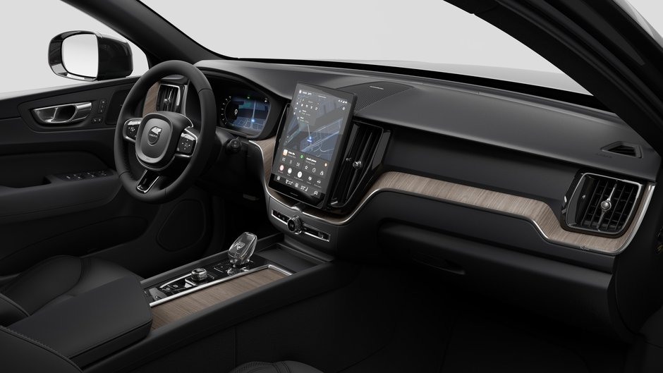 2027 Volvo XC60 Plus Dark Theme-9