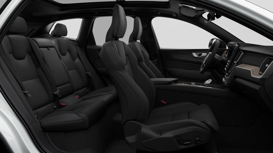 2027 Volvo XC60 Ultra Dark Theme-12