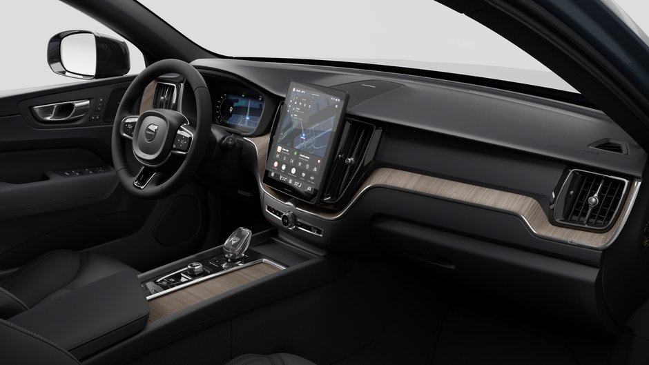 2027 Volvo XC60 Plus Dark Theme-9