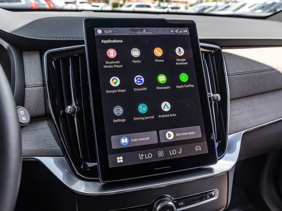 2026 Volvo XC90 Plug-In Hybrid Core Bright Theme-18