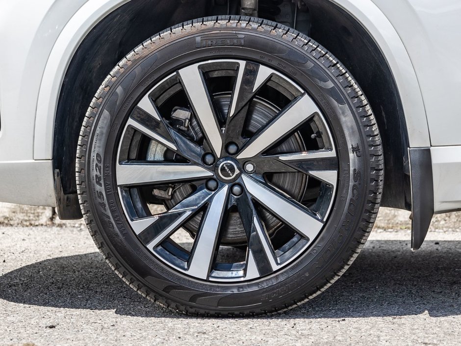 2026 Volvo XC90 Plug-In Hybrid Core Bright Theme-3