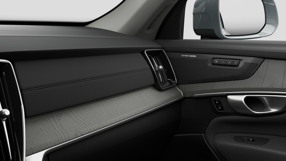 2027 Volvo XC90 Plug-In Hybrid Ultra Bright Theme-8