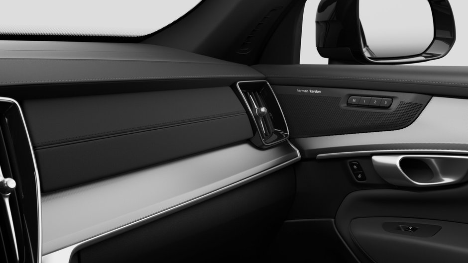 2027 Volvo XC90 Plug-In Hybrid Ultra Black Edition-8