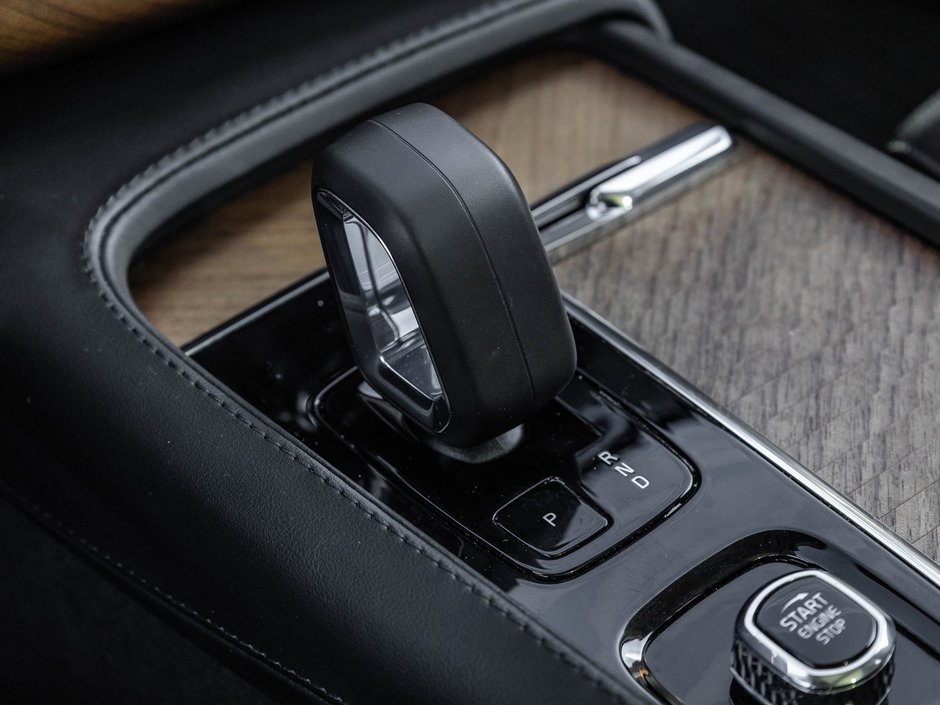 2024 Volvo XC90 Recharge Plus Bright Theme-21